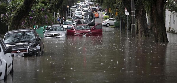 enchentes-curitiba-1